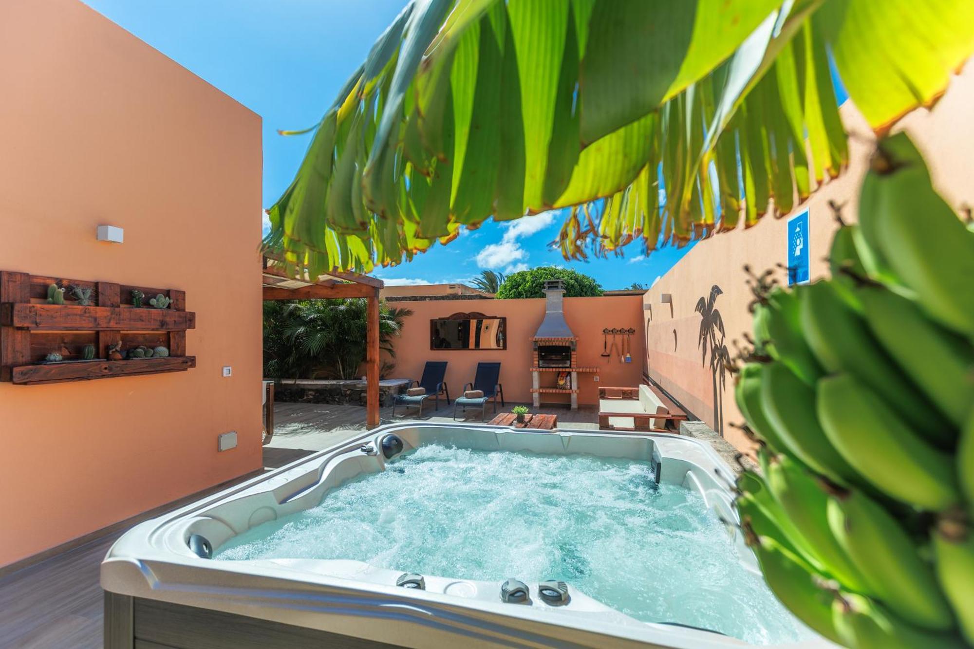 Villa Jacuzzi & Barbecue La Oliva Exterior photo